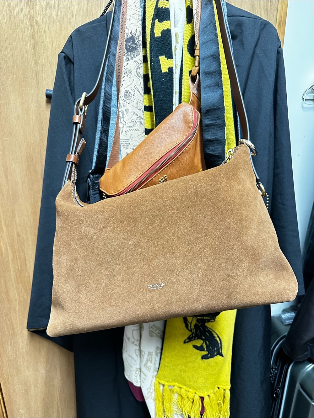 Coach Suede Mott messenger